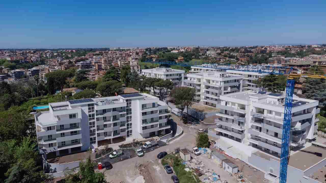 RESOLGLASS: TRA FOTOVOLTAICO, MOBILITÀ ELETTRICA E NUOVE SOLUZIONI IN VETRO STRUTTURALE, A ROMA NASCE PARCO NEWTON